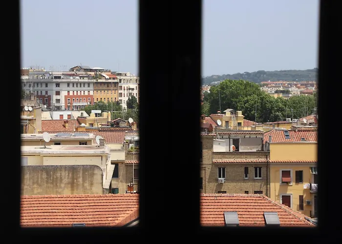 Vatican Jacuzzi House