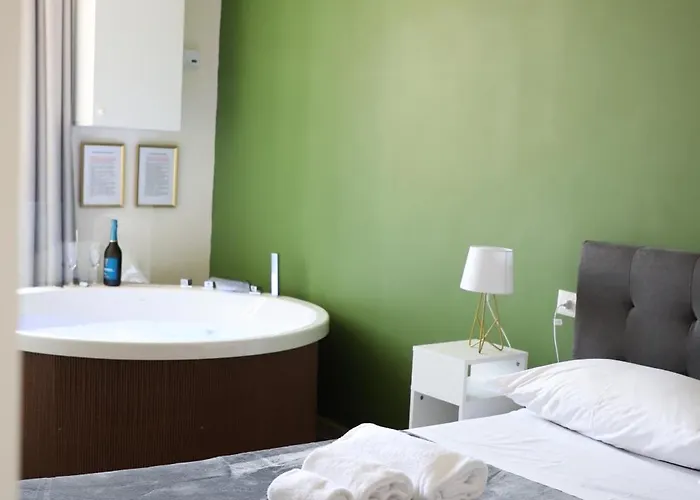 Vatican Jacuzzi House