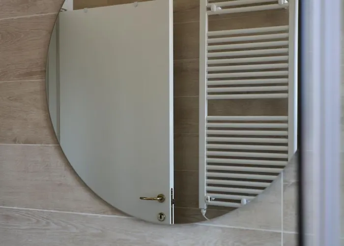 Апартаменты Vatican Jacuzzi House *